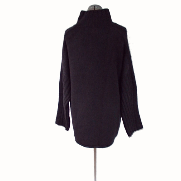 Black and Grey Chunky Wool Blend Sweater - Picture 3 of 5